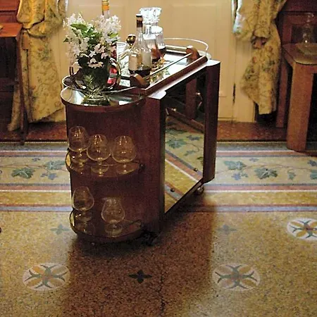 La Maison De Sophie * Nîmes