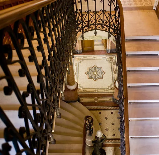 מלון La Maison De Sophie *